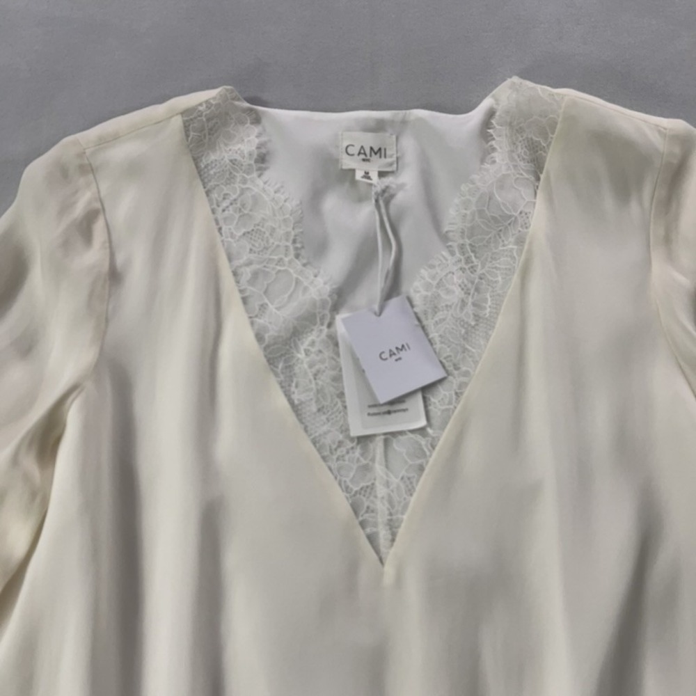 Cami NYC Top Women Medium White 100% Silk Long Sleeve V-Neck Lace Trim NEW - Picture 8 of 15